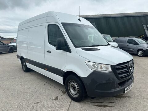 Mercedes-Benz Sprinter 315 CDI PROGRESSIVE 2