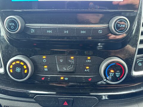 Ford Transit Custom 300 LIMITED P/V ECOBLUE 18