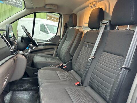 Ford Transit Custom 300 LIMITED P/V ECOBLUE 12