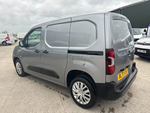 Peugeot Partner BLUEHDI PROFESSIONAL PREMIUM L1 4