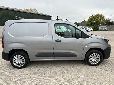 Peugeot Partner BLUEHDI PROFESSIONAL PREMIUM L1 3