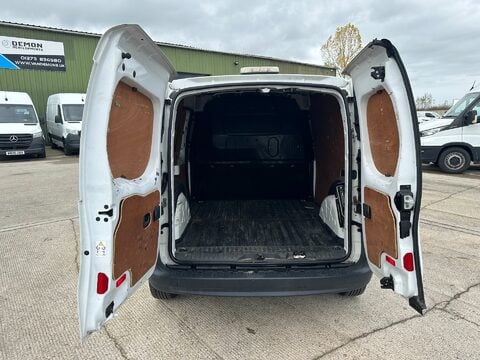 Mercedes-Benz Citan 109CDI PURE L2 6