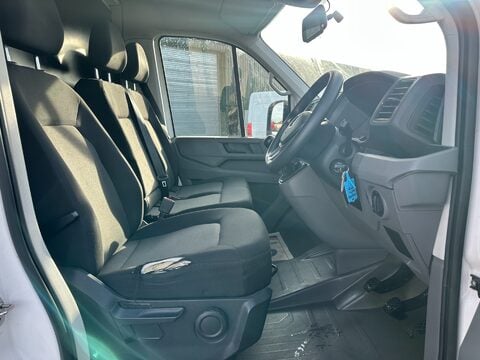 Volkswagen Crafter CR35 TDI C/C M STARTLINE 13