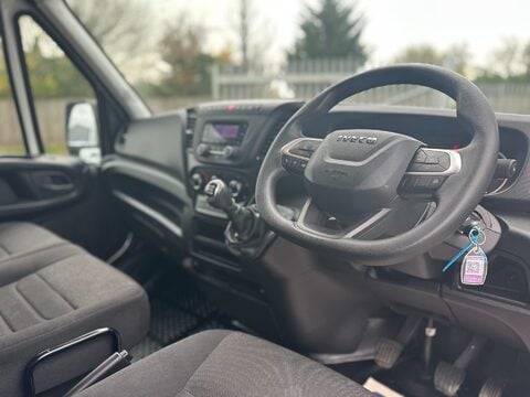 Iveco Daily 35S14VB 18