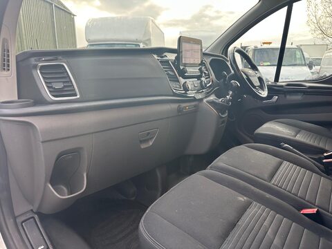 Ford Transit Custom 300 LIMITED P/V ECOBLUE 15