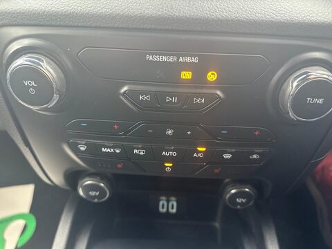 Ford Ranger WILDTRAK ECOBLUE 11