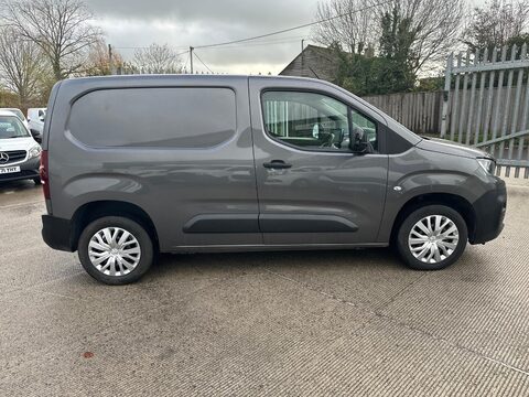 Peugeot Partner BLUEHDI PROFESSIONAL PREMIUM L1 5