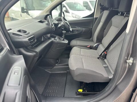 Peugeot Partner BLUEHDI PROFESSIONAL PREMIUM L1 19