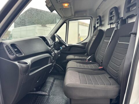 Iveco Daily 35S14VB 15