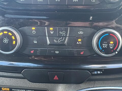 Ford Transit Custom 300 LIMITED P/V ECOBLUE 9