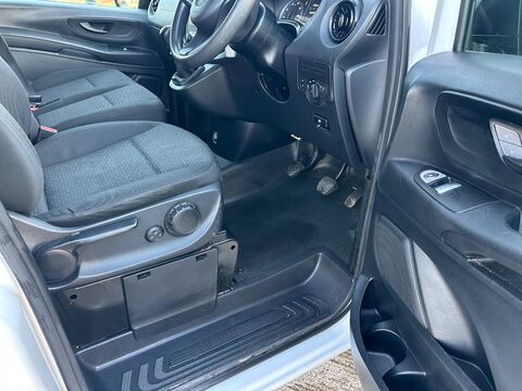 Mercedes-Benz Vito 114 PROGRESSIVE L2 9