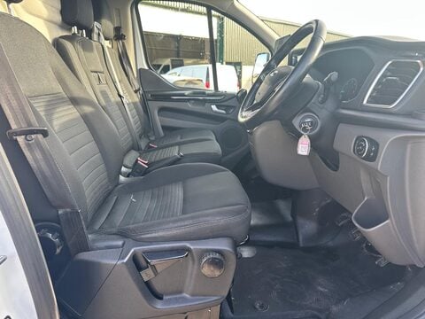 Ford Transit Custom 300 LIMITED P/V ECOBLUE 12
