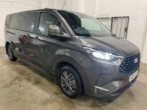 Ford Tourneo Custom 340 TITANIUM ECOBOOST 2