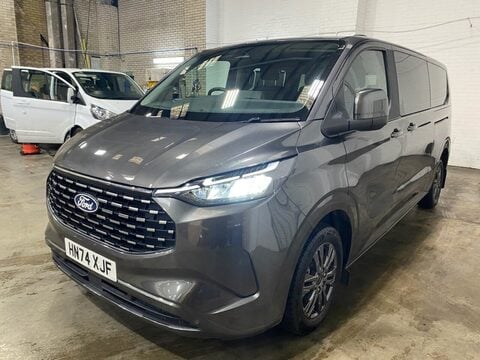 Ford Tourneo Custom 340 TITANIUM ECOBOOST 1