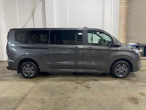 Ford Tourneo Custom 340 TITANIUM ECOBOOST 3