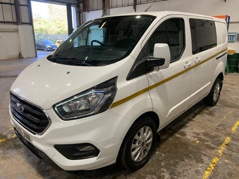 Ford Transit Custom 300 LIMITED DCIV ECOBLUE 1