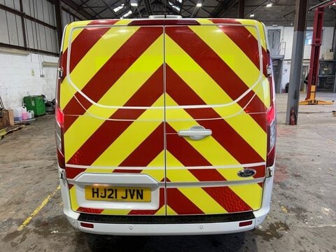 Ford Transit Custom 300 LIMITED DCIV ECOBLUE 6