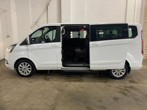 Ford Tourneo Custom 320 TITANIUM L2 ECOBLUE 10