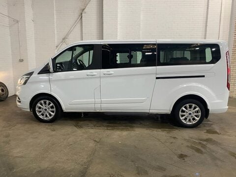 Ford Tourneo Custom 320 TITANIUM L2 ECOBLUE 9