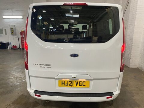 Ford Tourneo Custom 320 TITANIUM L2 ECOBLUE 6