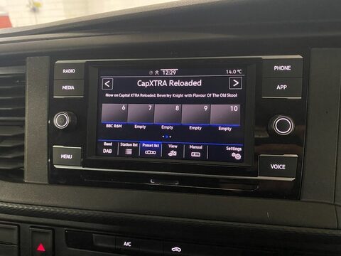 Volkswagen Transporter T32 TDI KOMBI HIGHLINE 11