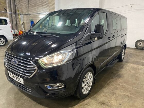 Ford Tourneo Custom 320 TITANIUM L2 ECOBLUE