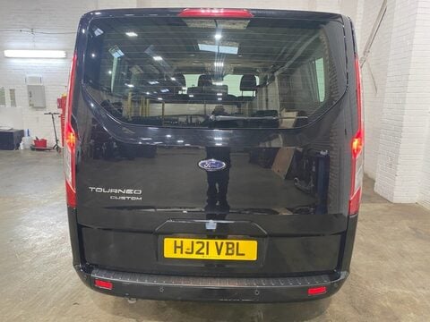 Ford Tourneo Custom 320 TITANIUM L2 ECOBLUE 6