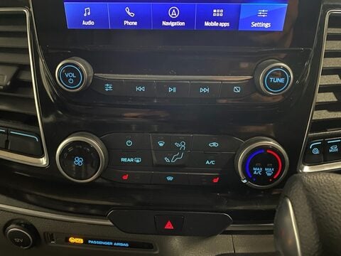 Ford Tourneo Custom 320 TITANIUM L2 ECOBLUE 16