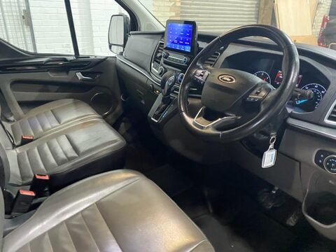 Ford Tourneo Custom 320 TITANIUM L2 ECOBLUE 12