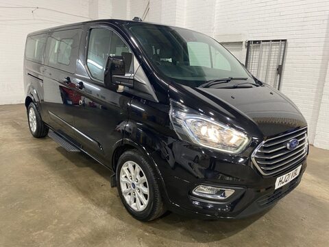 Ford Tourneo Custom 320 TITANIUM L2 ECOBLUE 2