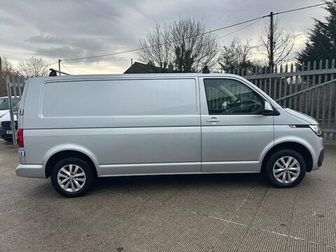 Volkswagen Transporter T28 TDI P/V HIGHLINE 7