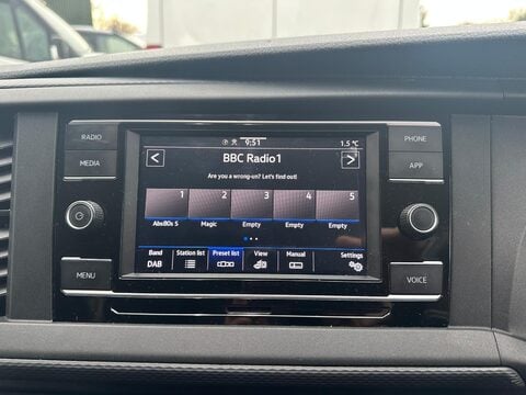 Volkswagen Transporter T28 TDI P/V HIGHLINE 9