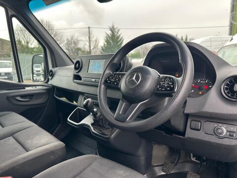 Mercedes-Benz Sprinter 315 CDI PROGRESSIVE 12