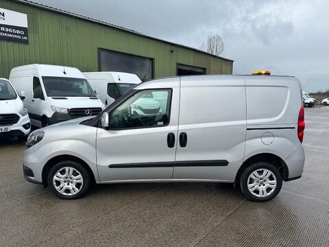 Fiat Doblo 16V TECNICO MULTIJET II 2