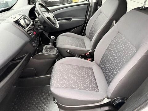 Fiat Doblo 16V TECNICO MULTIJET II 18