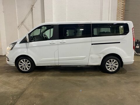 Ford Tourneo Custom 320 TITANIUM L2 ECOBLUE 9