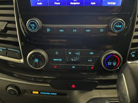 Ford Tourneo Custom 320 TITANIUM L2 ECOBLUE 16