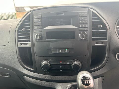 Mercedes-Benz Vito 110 PURE L2 9