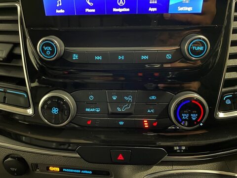 Ford Tourneo Custom 320 TITANIUM L2 ECOBLUE 16