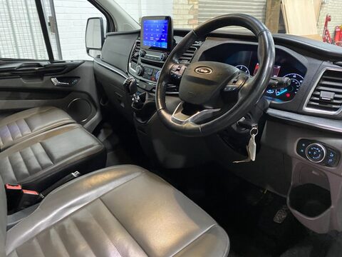 Ford Tourneo Custom 320 TITANIUM L2 ECOBLUE 11