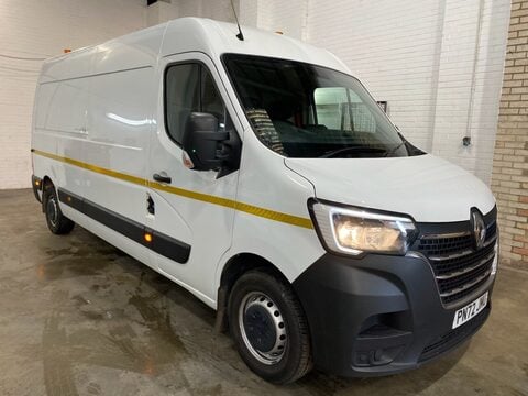 Renault Trucks Uk Master 35 L3H2 3