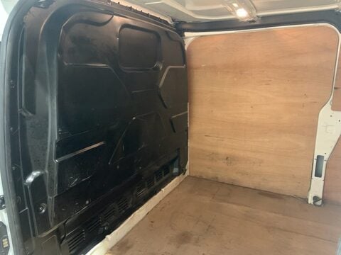 Ford Transit Custom 300 LEADER P/V ECOBLUE 18