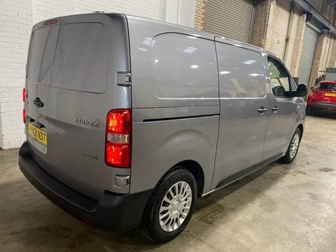 Toyota Proace L2 ICON CRC 5