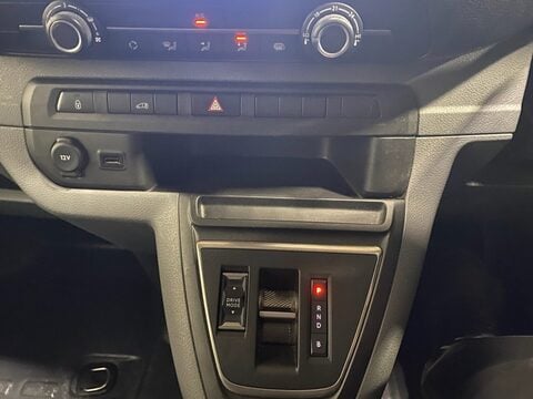 Toyota Proace L2 ICON CRC 18