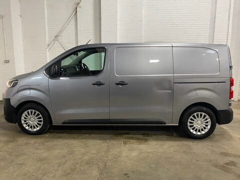 Toyota Proace L2 ICON CRC 9