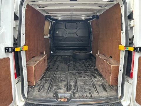 Ford Transit Custom 300 LIMITED P/V ECOBLUE 17