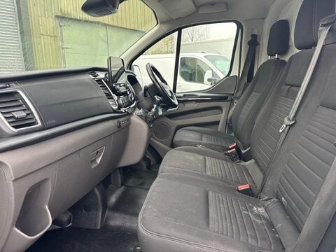 Ford Transit Custom 300 LIMITED P/V ECOBLUE 11