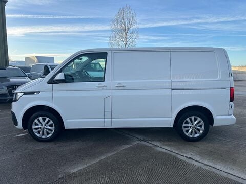 Volkswagen Transporter T30 TDI P/V HIGHLINE 2