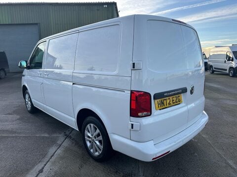 Volkswagen Transporter T30 TDI P/V HIGHLINE 3