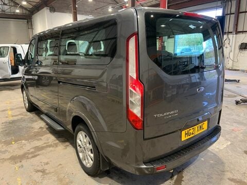 Ford Tourneo Custom 320 TITANIUM L2 ECOBLUE AUTO 8